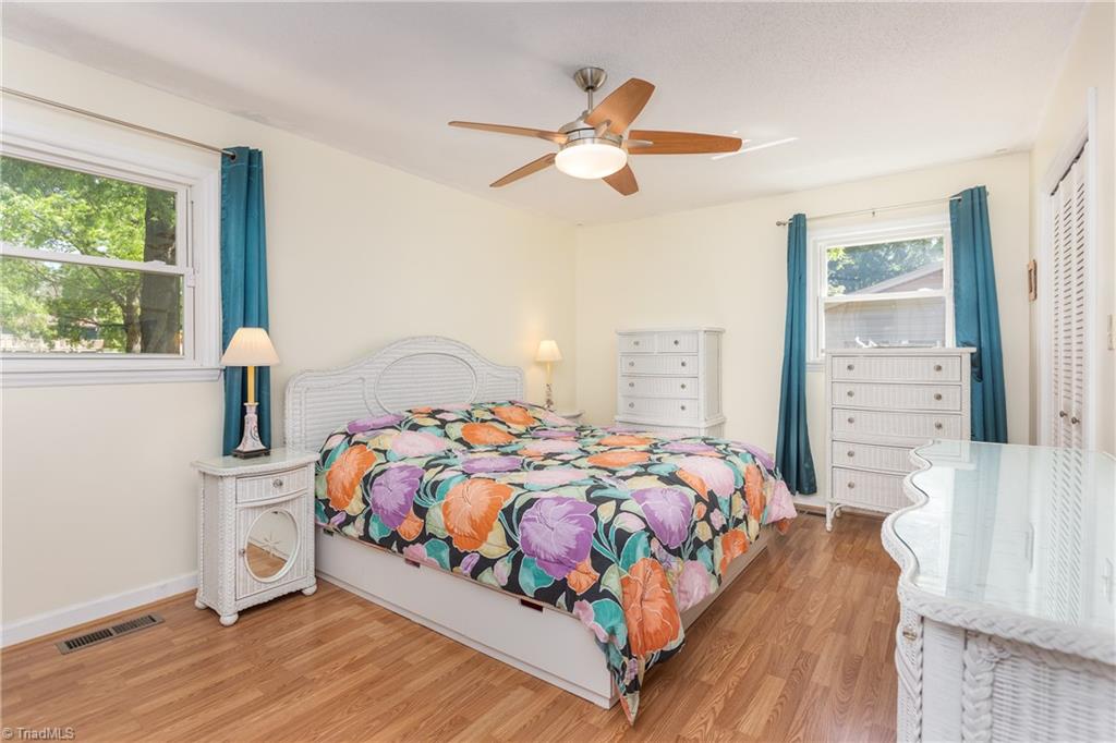 1007 Aberdeen Road High Point, NC 27265 - Photo 30 of 50 Gallery Image 30