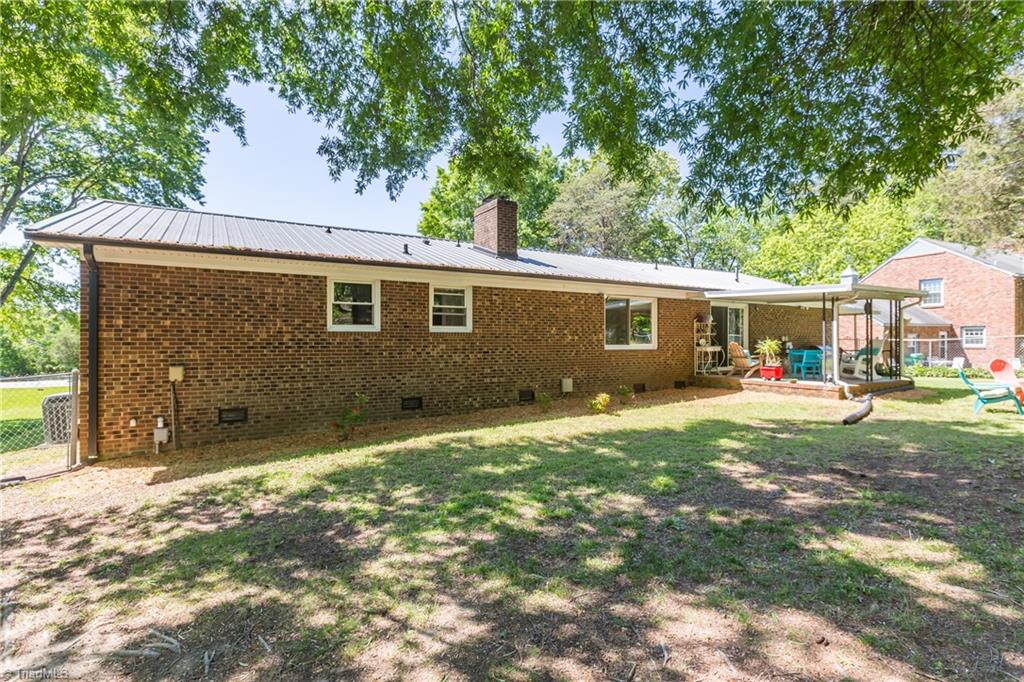 1007 Aberdeen Road High Point, NC 27265 - Photo 45 of 50 Gallery Image 45