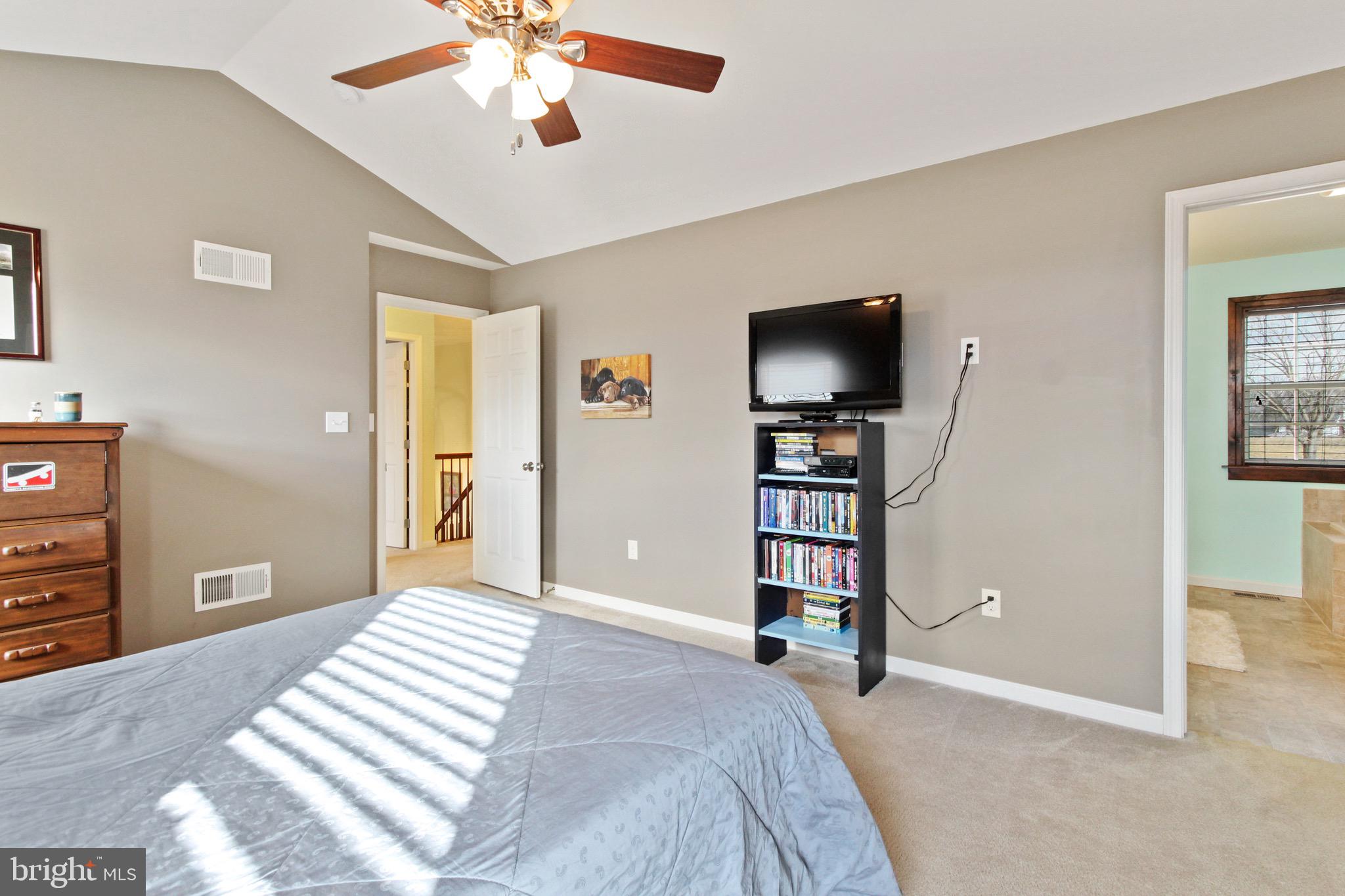 105 Spring Meadows Road Manchester, PA 17345 - Photo 14 of 28 Gallery Image 14