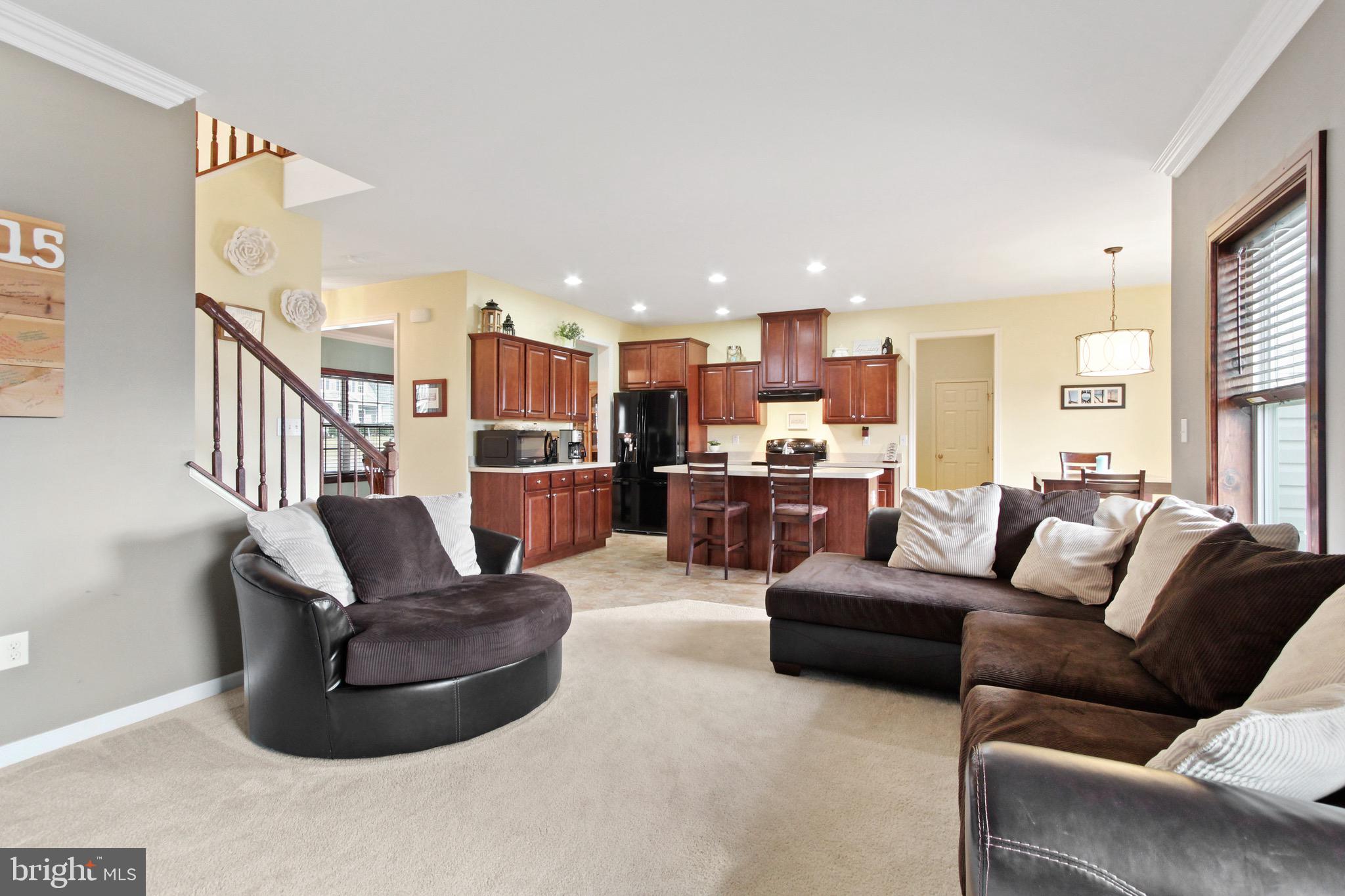 105 Spring Meadows Road Manchester, PA 17345 - Photo 5 of 28 Gallery Image 5