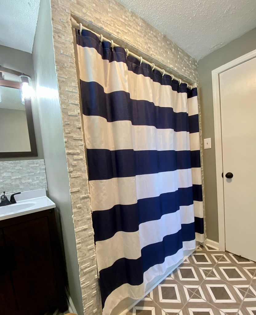 2726 Scotts Ferry Road Troy, SC 29848 - Photo 12 of 30