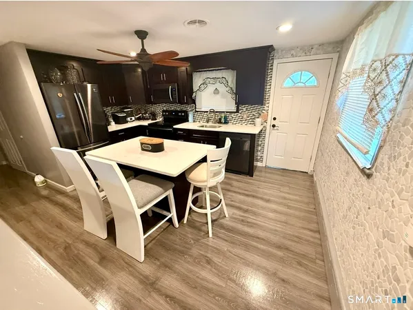 $900 | 16 Ledger Street, Hartford, CT 06106