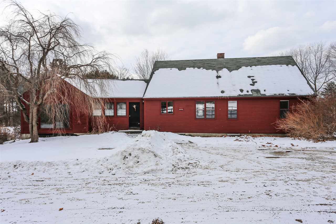 34 Bedford Road New Boston, NH 03070 - Photo 2 of 29