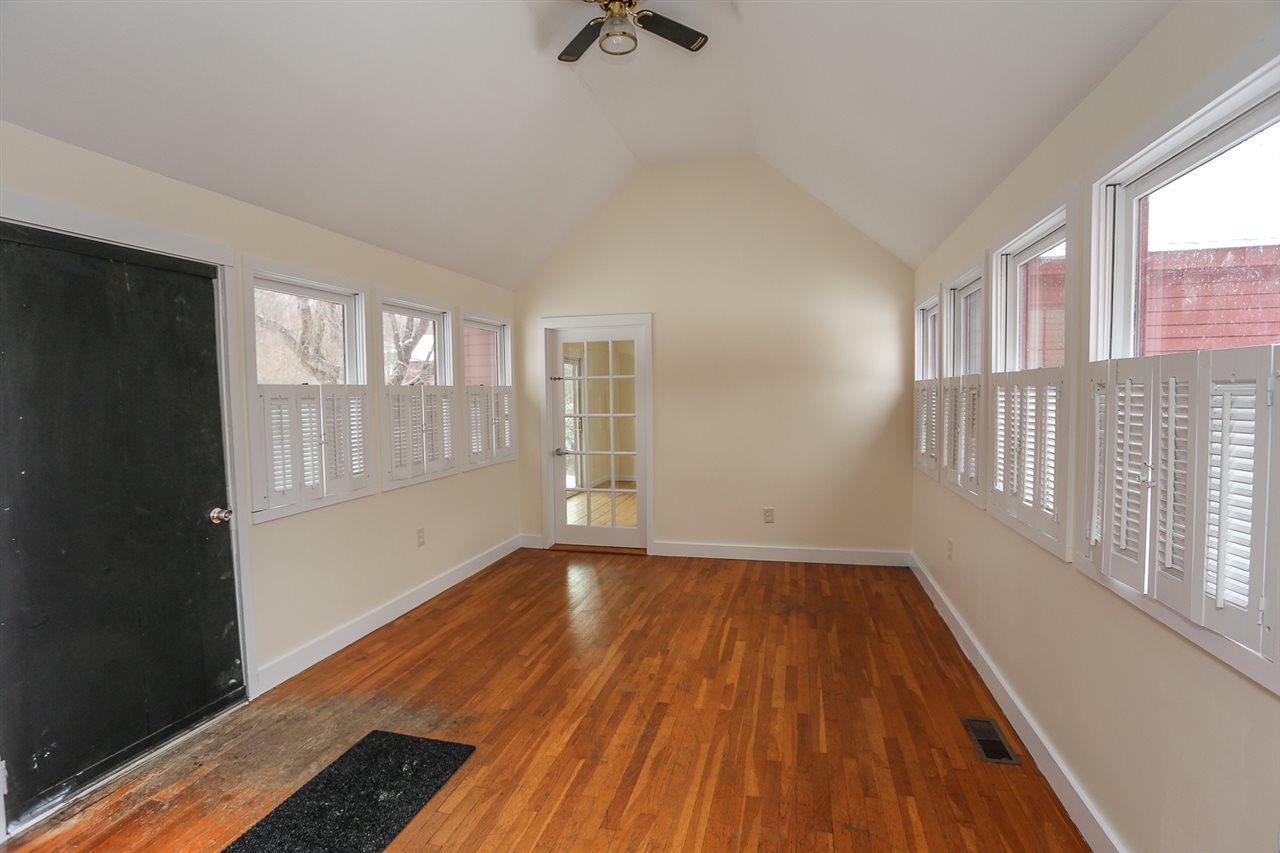 34 Bedford Road New Boston, NH 03070 - Photo 11 of 29