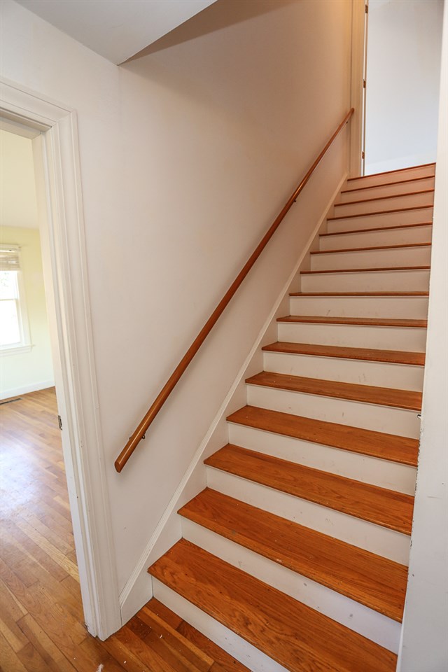 34 Bedford Road New Boston, NH 03070 - Photo 20 of 29