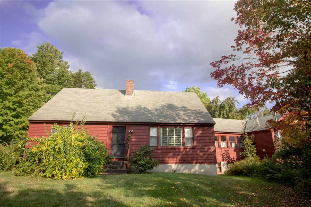 34 Bedford Road New Boston, NH 03070 - Photo 3 of 29