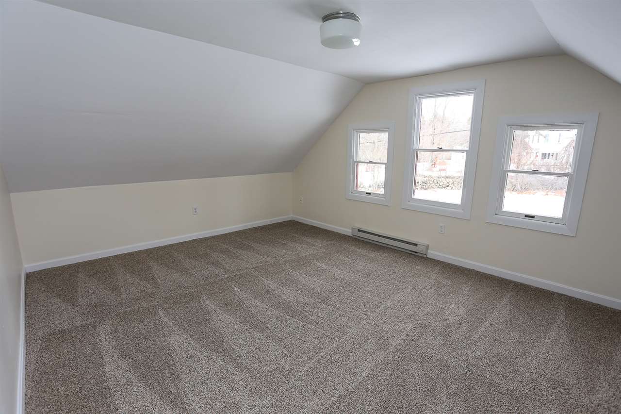34 Bedford Road New Boston, NH 03070 - Photo 21 of 29