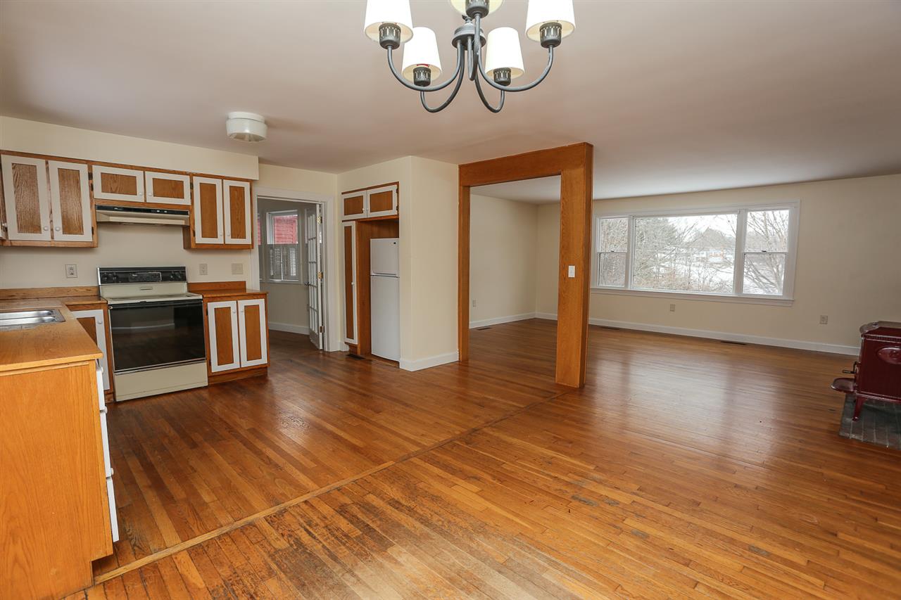 34 Bedford Road New Boston, NH 03070 - Photo 10 of 29