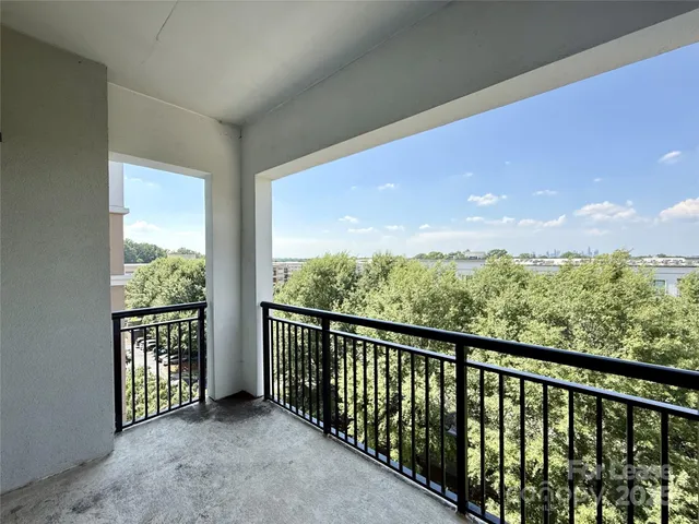 $2,895 | 4625 Piedmont Row Drive, Unit 615, Charlotte, NC 28210