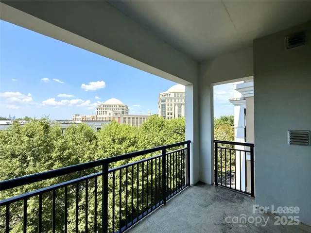 $2,895 | 4625 Piedmont Row Drive, Unit 615, Charlotte, NC 28210