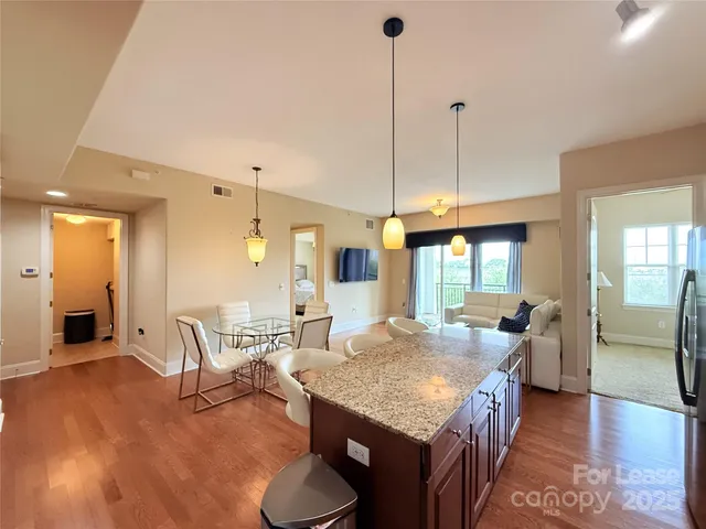 $2,895 | 4625 Piedmont Row Drive, Unit 615, Charlotte, NC 28210