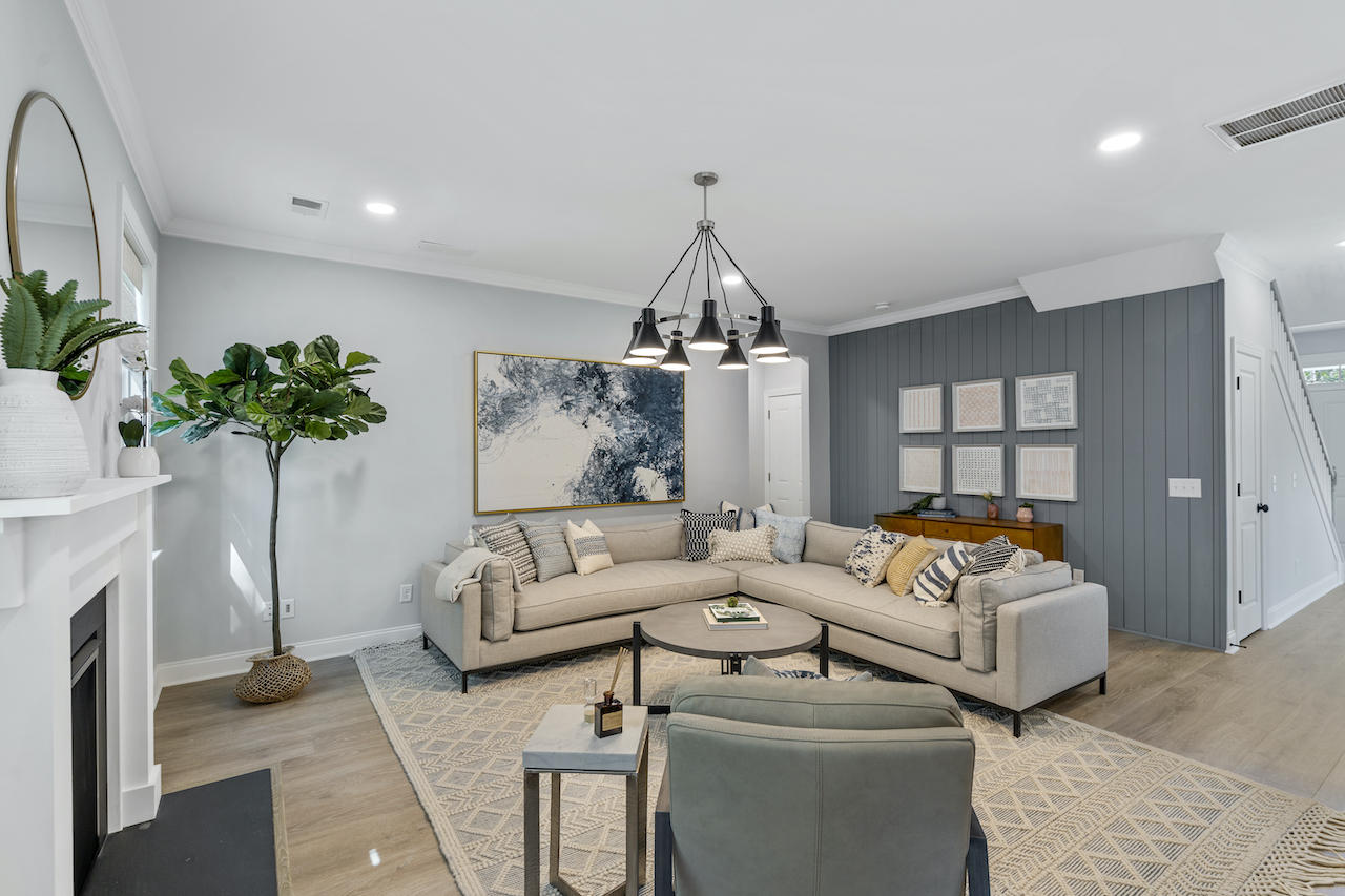 160 Boots Branch Road Summerville, SC 29485 - Photo 14 of 42 Family Room