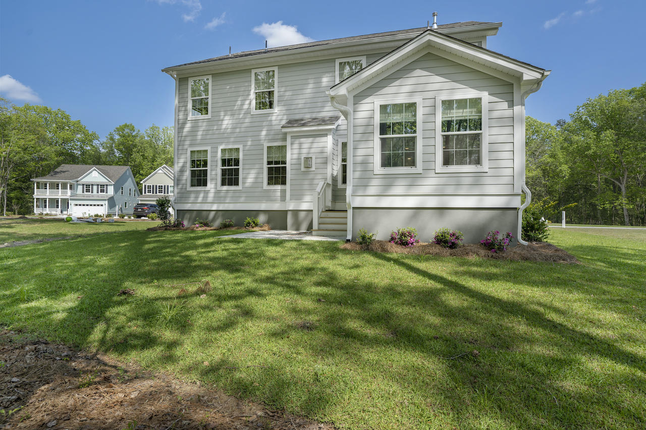 160 Boots Branch Road Summerville, SC 29485 - Photo 33 of 42 Newport Model shown with Sunroom