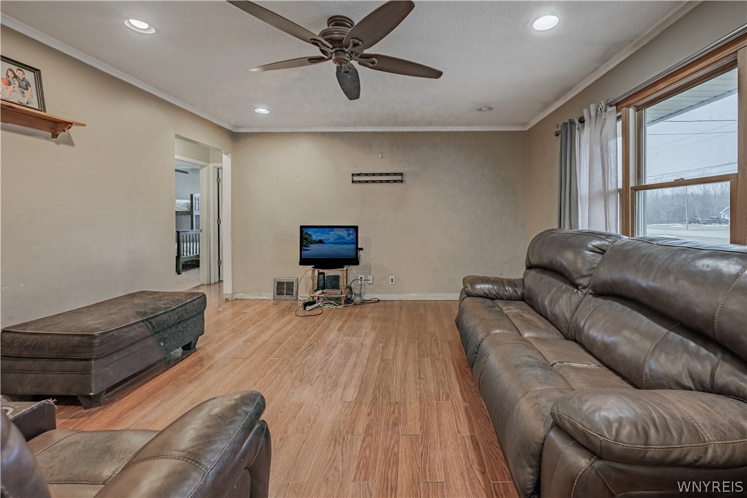 6852 Hatter Road Newfane, NY 14108 - Photo 8 of 29