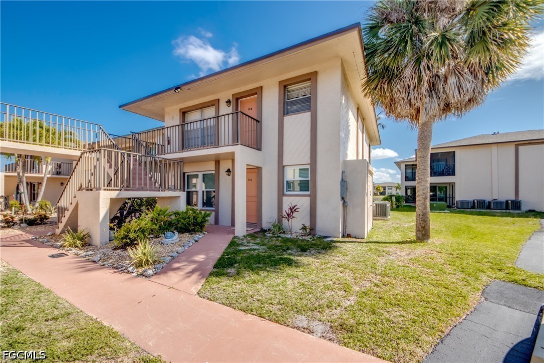 16881 Davis Road, Unit 116 Fort Myers, FL 33908 - Photo 2 of 41