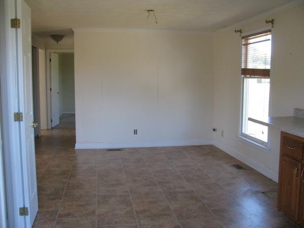 5873 Blue Springs Road Hiwassee, VA 24347 - Photo 4 of 16 218_resize