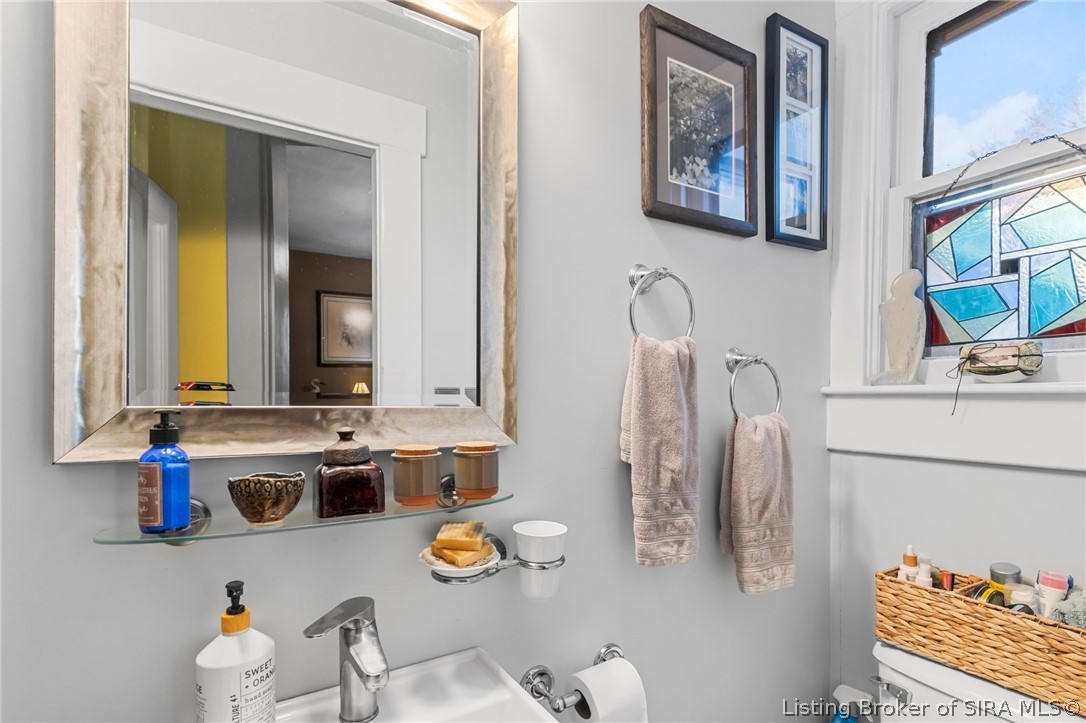 507 East Main Street Madison, IN 47250 - Photo 21 of 39