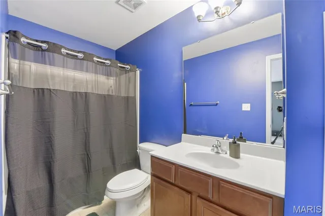 $439,000 | 1 Pauley Circle, St. Peters, MO 63376