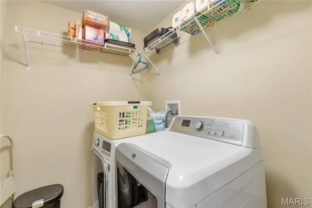 $439,000 | 1 Pauley Circle, St. Peters, MO 63376