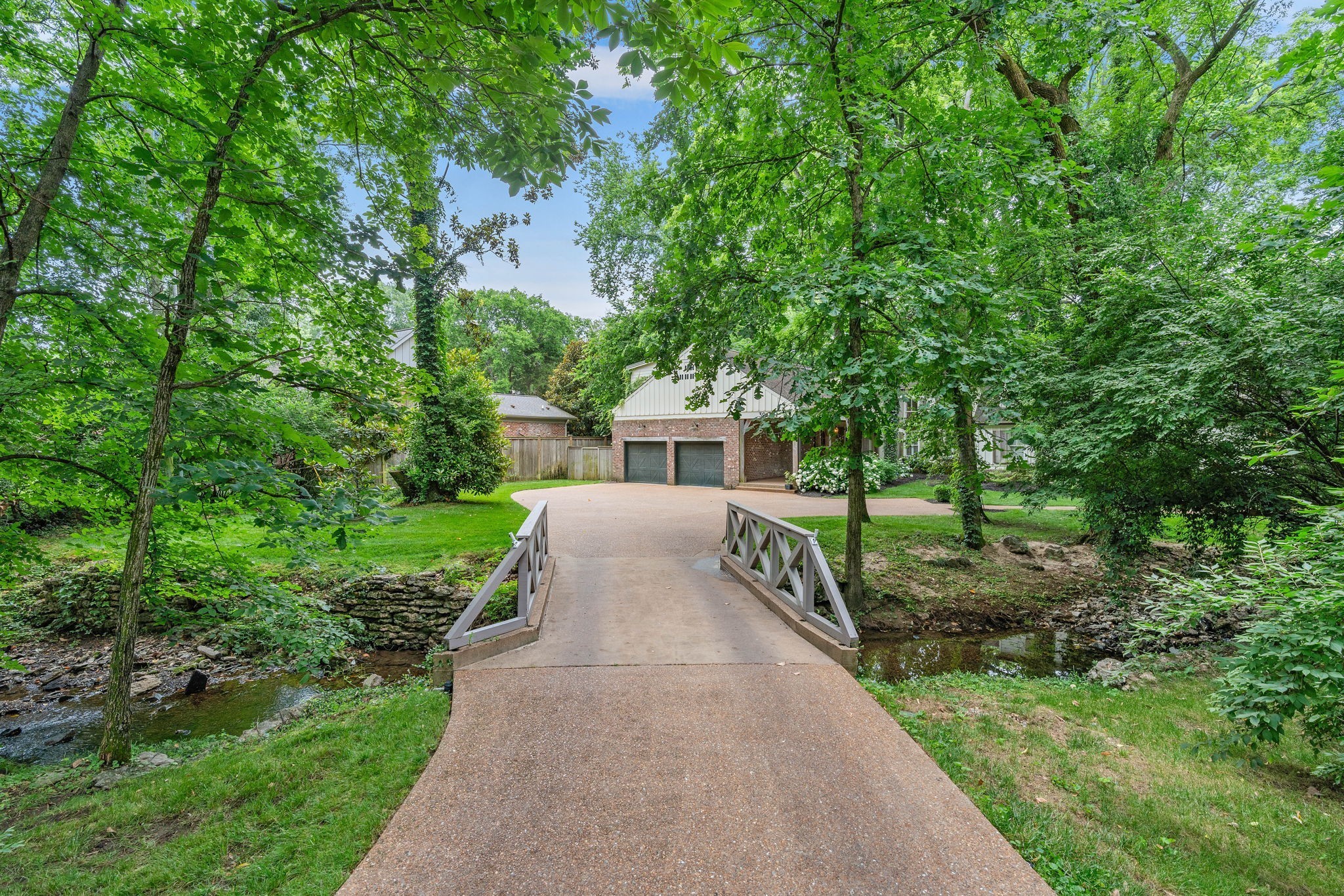 3907 Trimble Road Nashville, TN 37215 - Photo 2 of 35