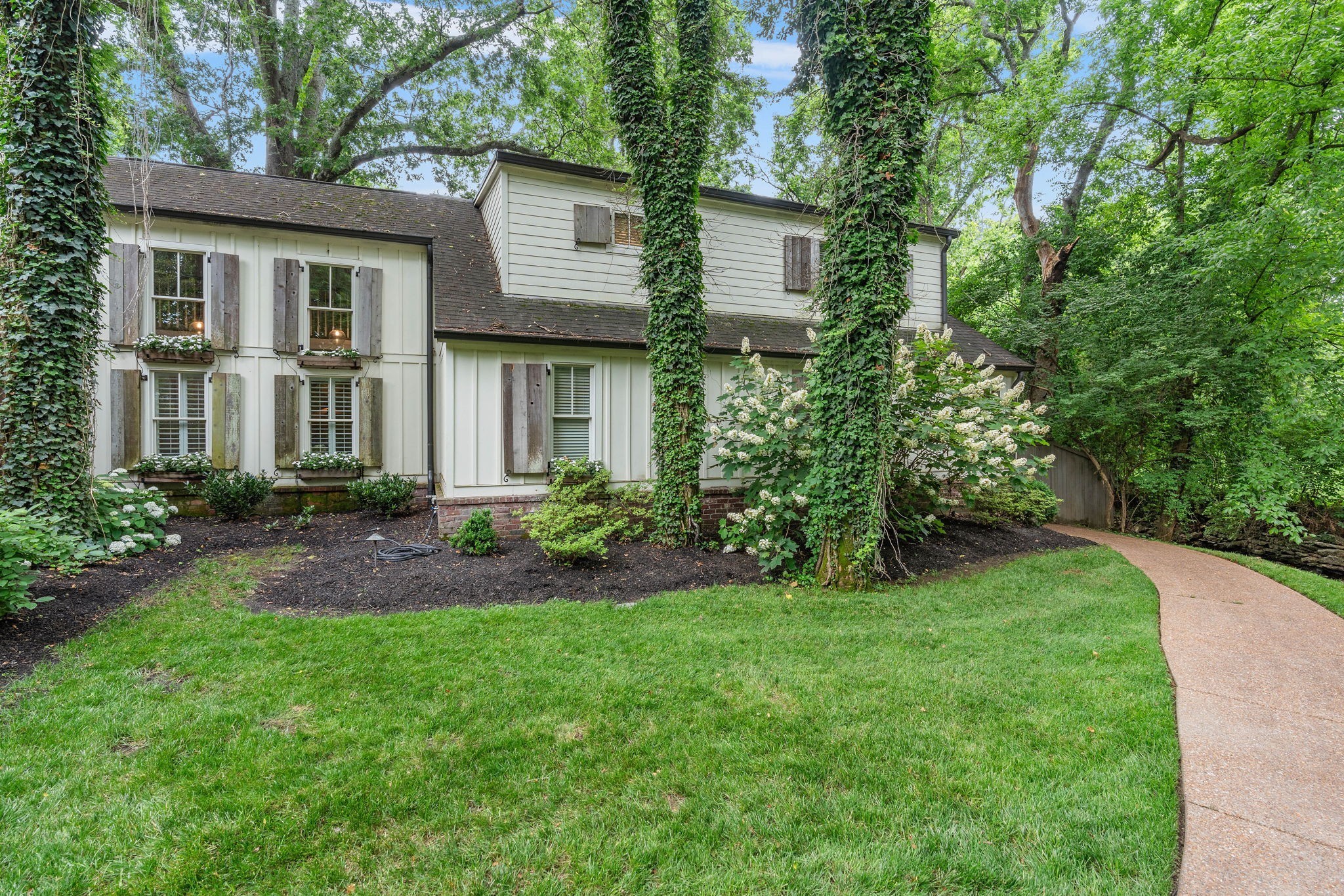 3907 Trimble Road Nashville, TN 37215 - Photo 31 of 35