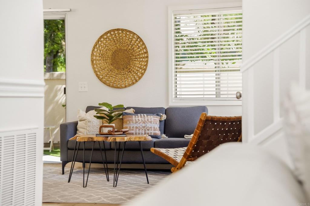 1265 Boca Raton Drive Chula Vista, CA 91915 - Photo 11 of 52 Family Room