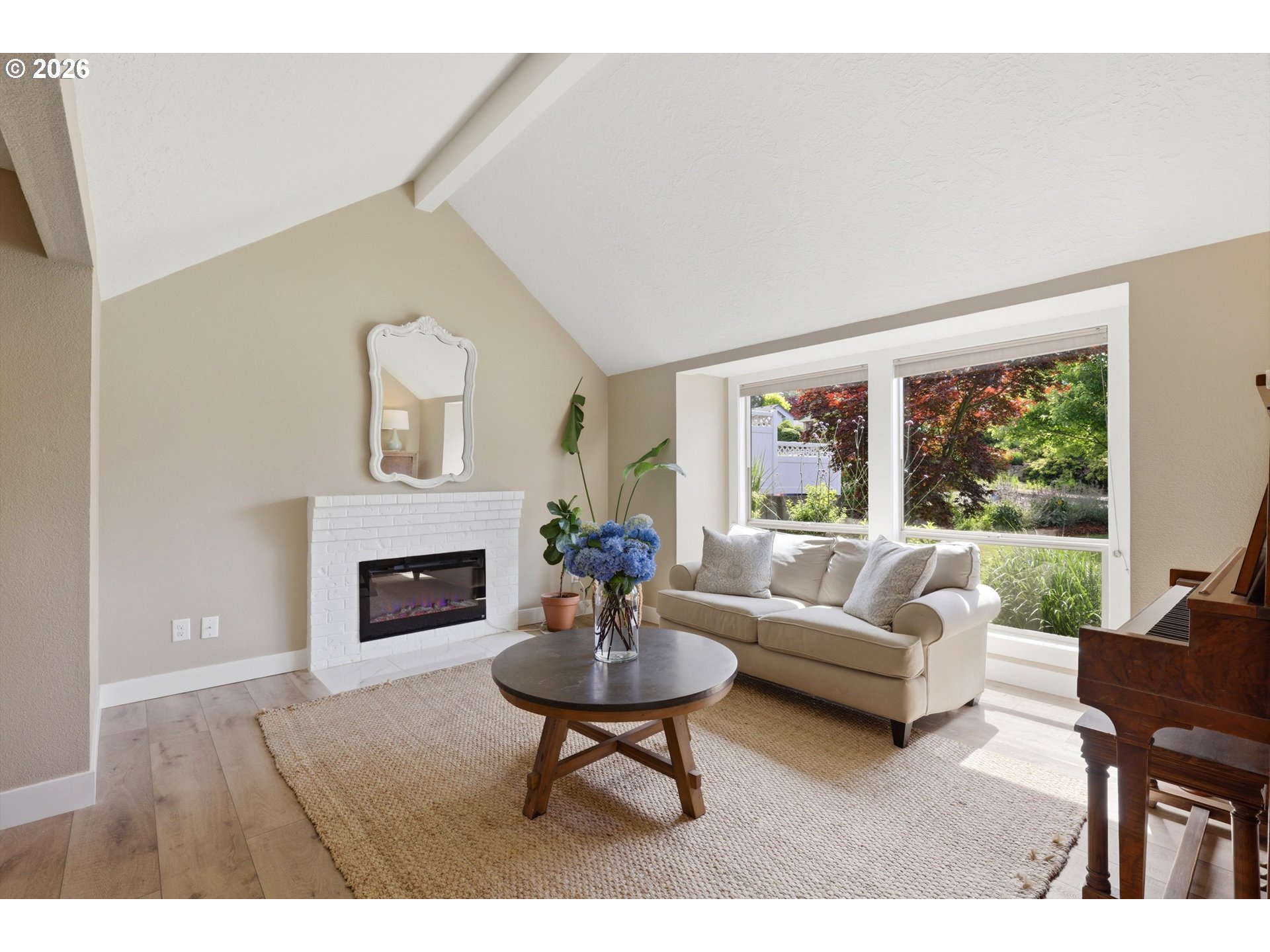1386 Southeast Condor Place Gresham, OR 97080 - Photo 11 of 31