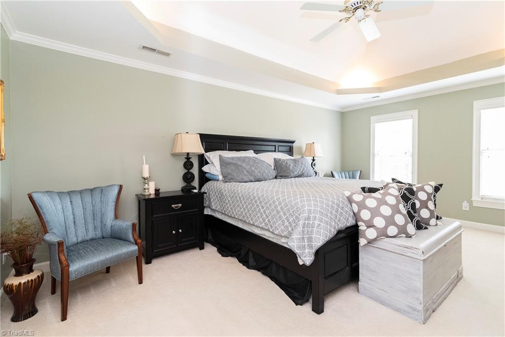 8085 Glengarriff Road Clemmons, NC 27012 - Photo 15 of 28 Gallery Image 15