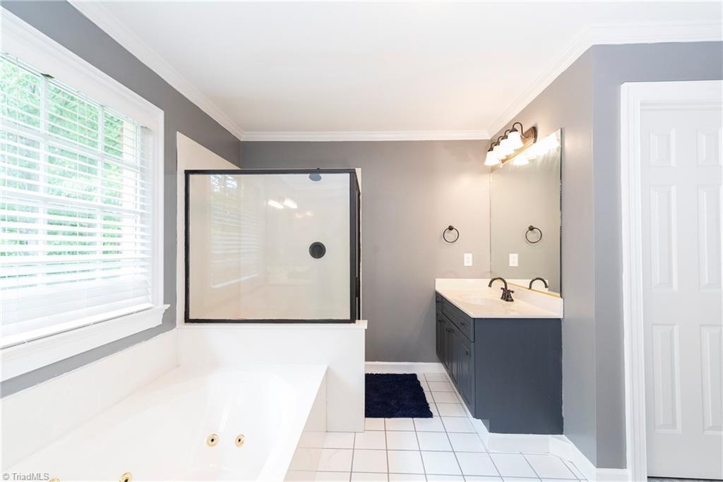 8085 Glengarriff Road Clemmons, NC 27012 - Photo 17 of 28 Gallery Image 17
