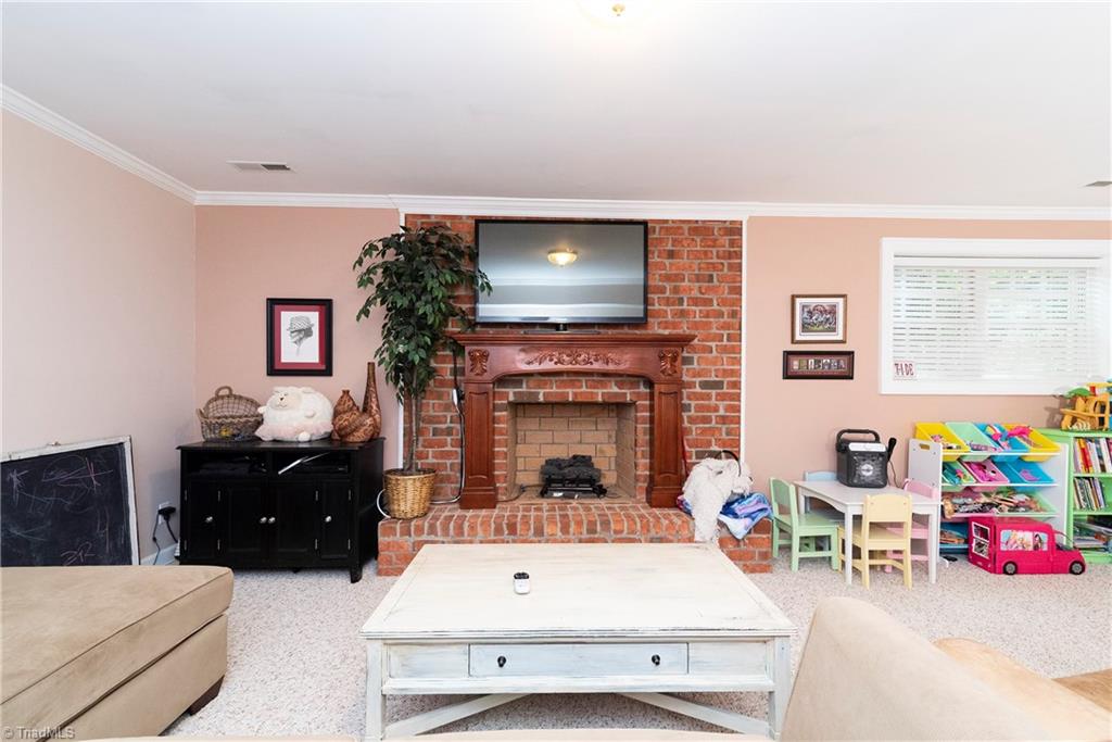 8085 Glengarriff Road Clemmons, NC 27012 - Photo 20 of 28 Gallery Image 20