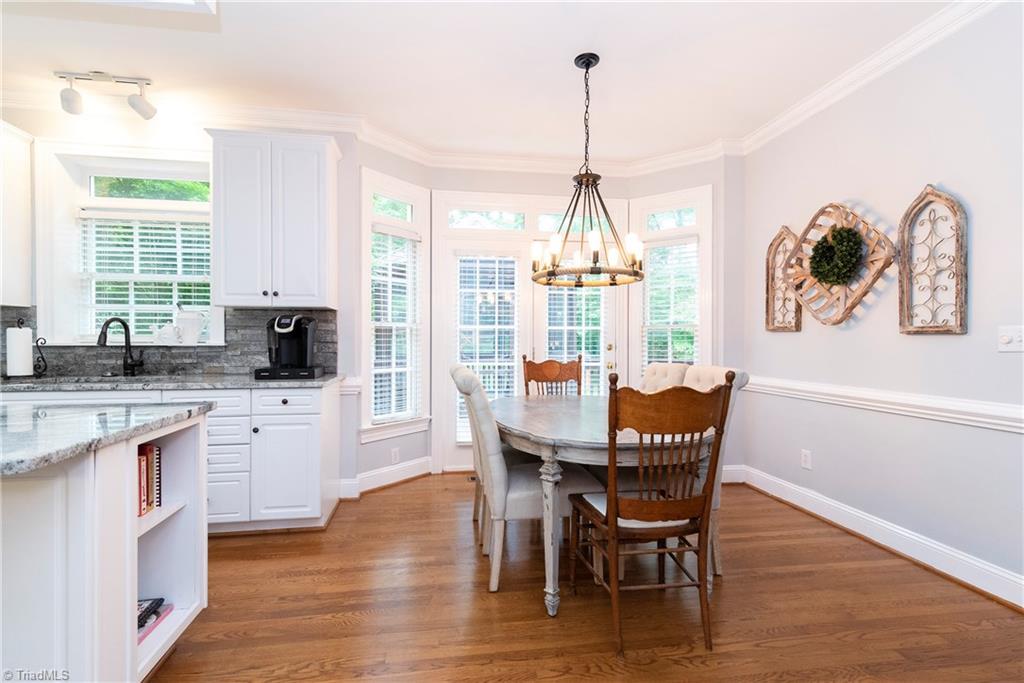 8085 Glengarriff Road Clemmons, NC 27012 - Photo 10 of 28 Gallery Image 10