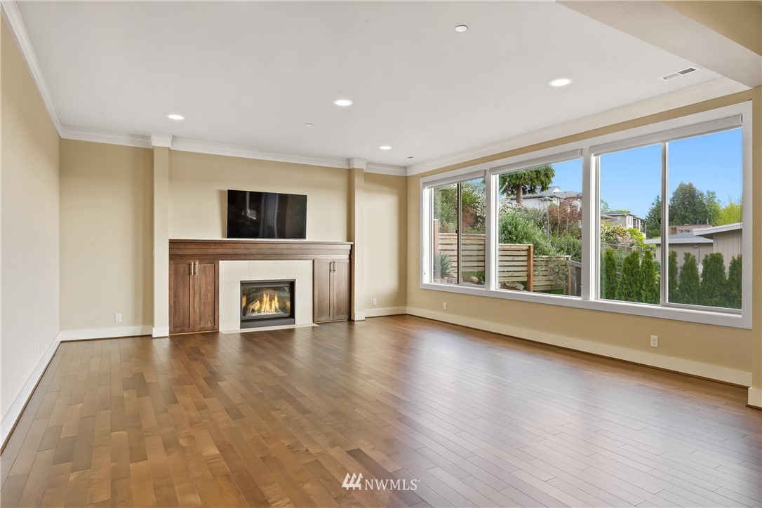 1307 North 26th Street Renton, WA 98056 - Photo 11 of 36