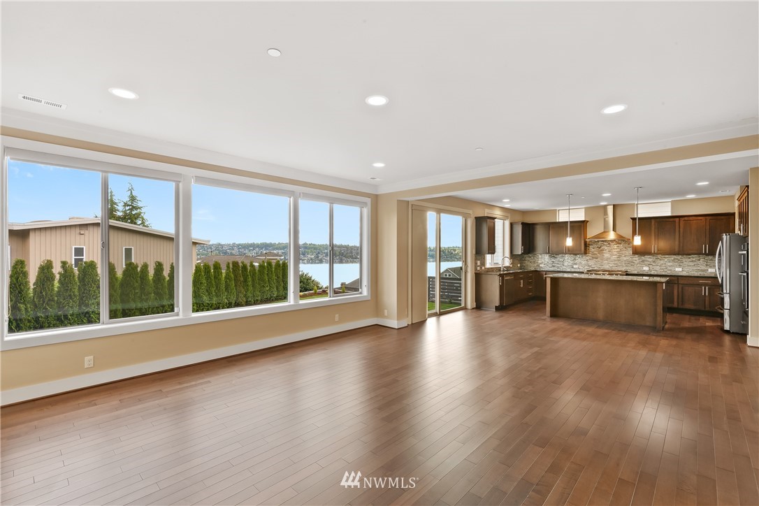 1307 North 26th Street Renton, WA 98056 - Photo 12 of 36