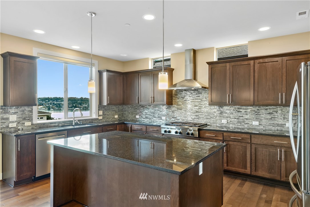 1307 North 26th Street Renton, WA 98056 - Photo 15 of 36