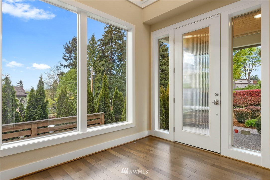 1307 North 26th Street Renton, WA 98056 - Photo 6 of 36