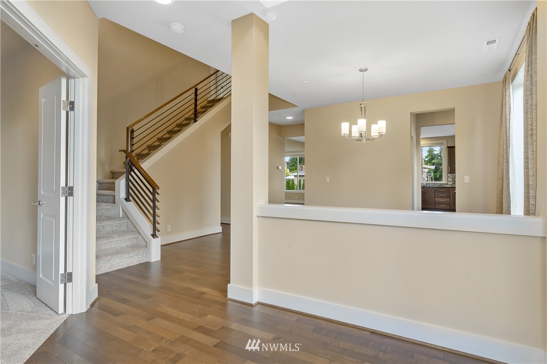 1307 North 26th Street Renton, WA 98056 - Photo 7 of 36