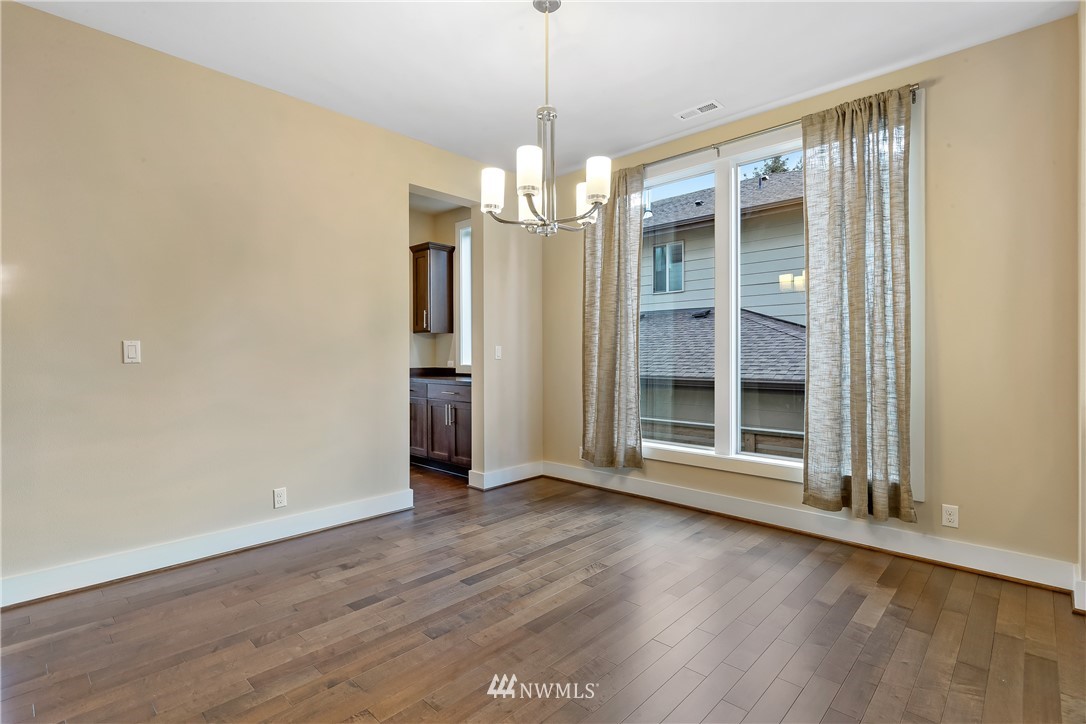 1307 North 26th Street Renton, WA 98056 - Photo 8 of 36