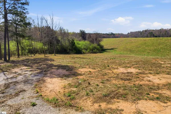 $140,000 | 1274 Martins Lake Road, Gray Court, SC 29645