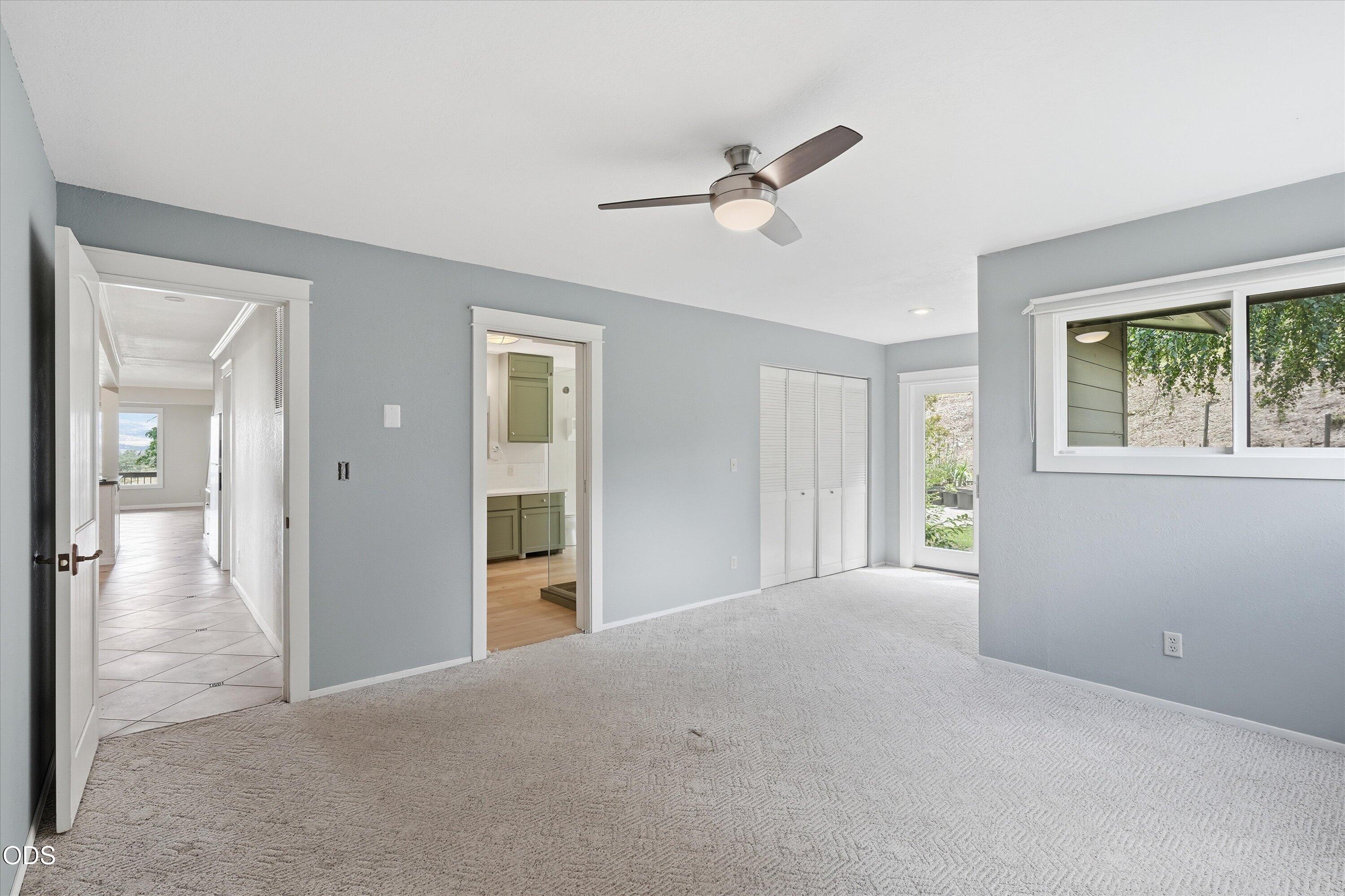 4250 Independence School Road Medford, OR 97501 - Photo 22 of 62 Downstairs Primary