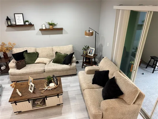 $2,500 | 2431 Midnight Pearl Drive, Sarasota, FL 34240