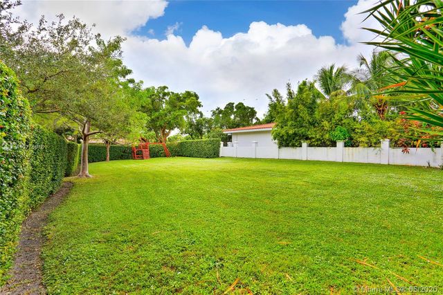 $850,000 | 4400 Segovia Street, Coral Gables, FL 33146