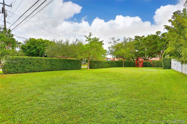 $850,000 | 4400 Segovia Street, Coral Gables, FL 33146