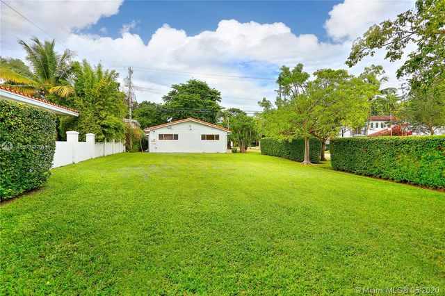 $850,000 | 4400 Segovia Street, Coral Gables, FL 33146