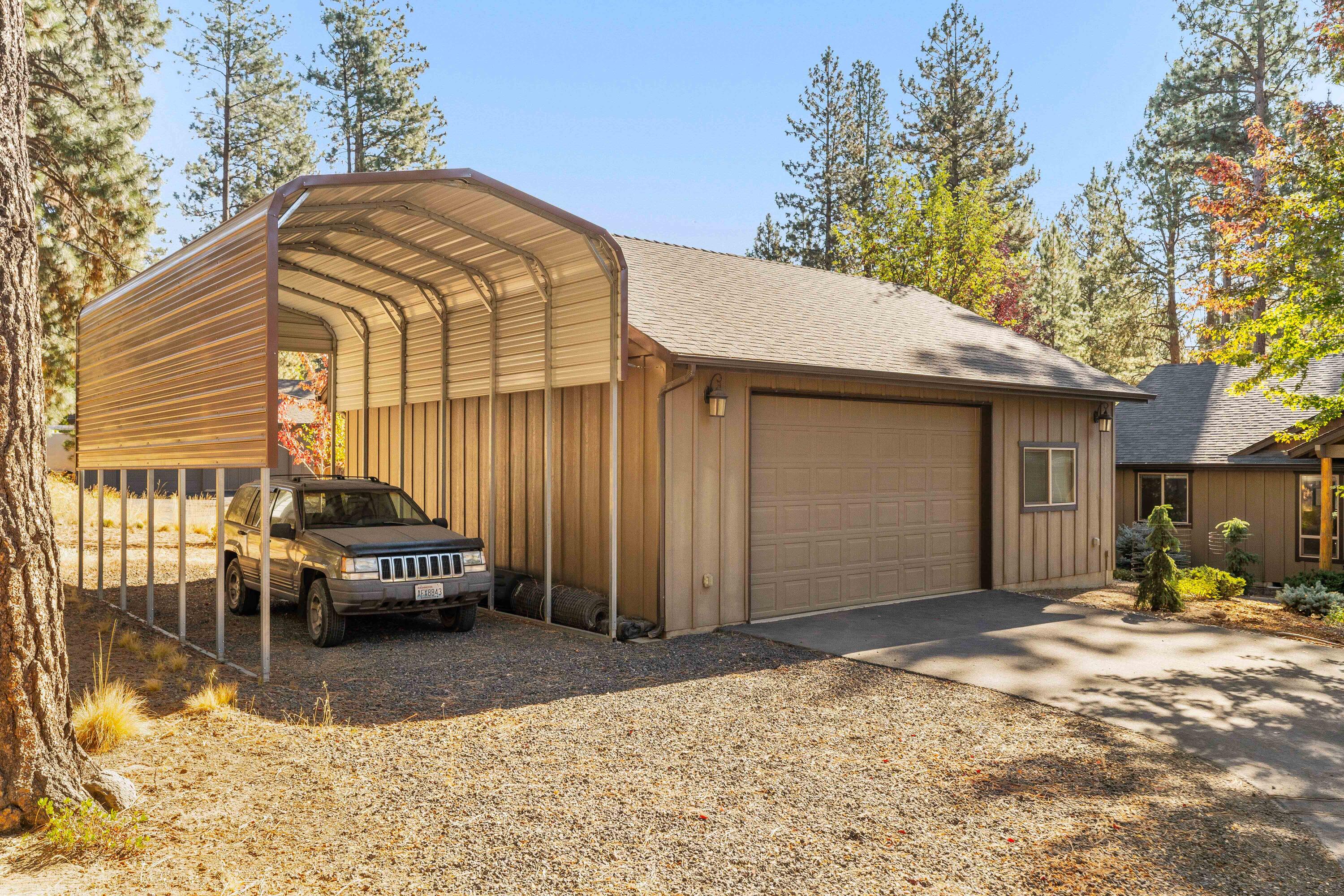 19031 Baker Road Bend, OR 97702 - Photo 26 of 35 a view of a house with a patio