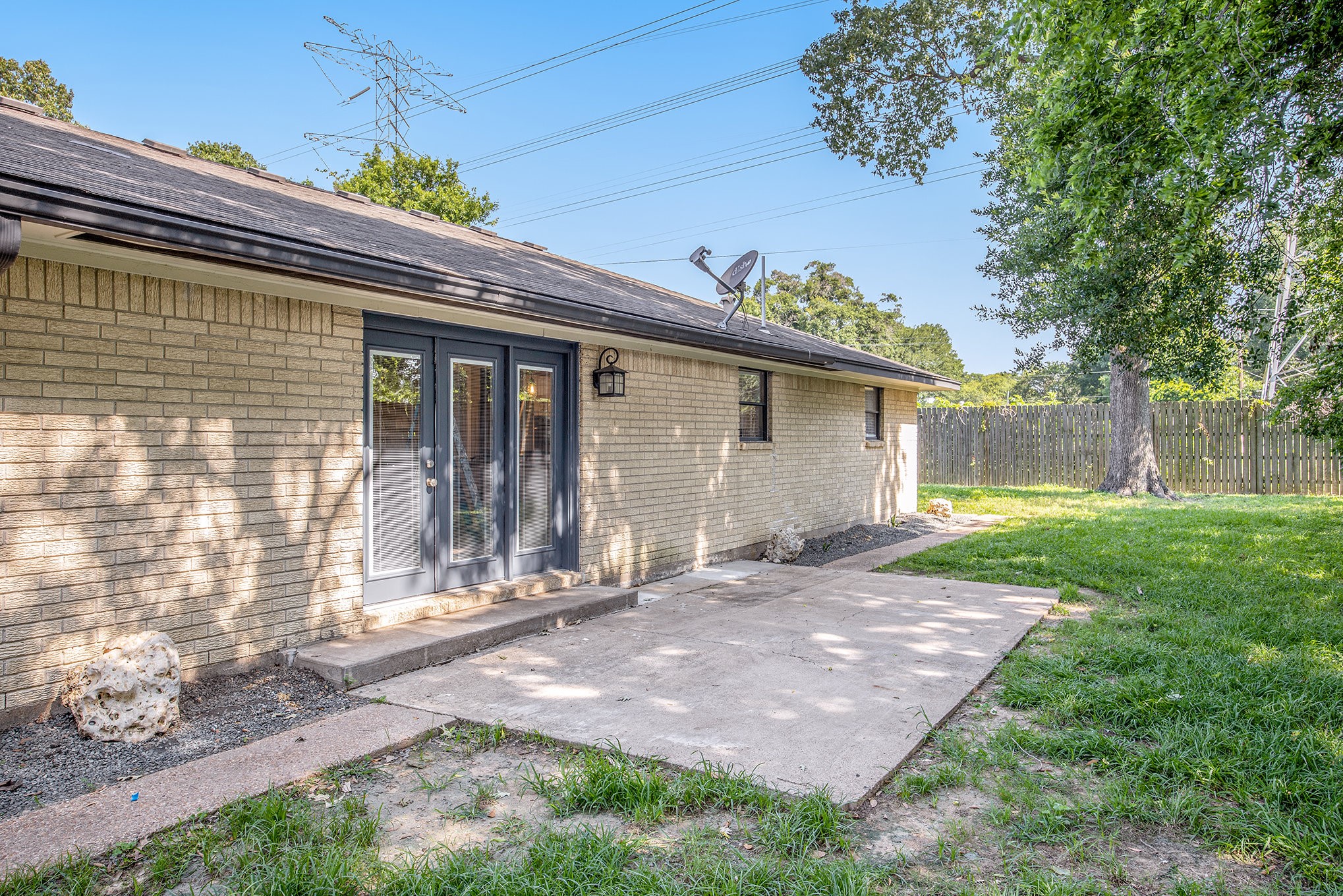 2902 Helberg Road Houston, TX 77092 - Photo 7 of 25 Gallery Image 7