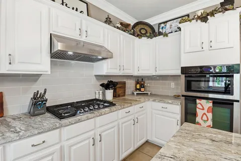 $430,000 | 7818 Palm Brook Court, Houston, TX 77095