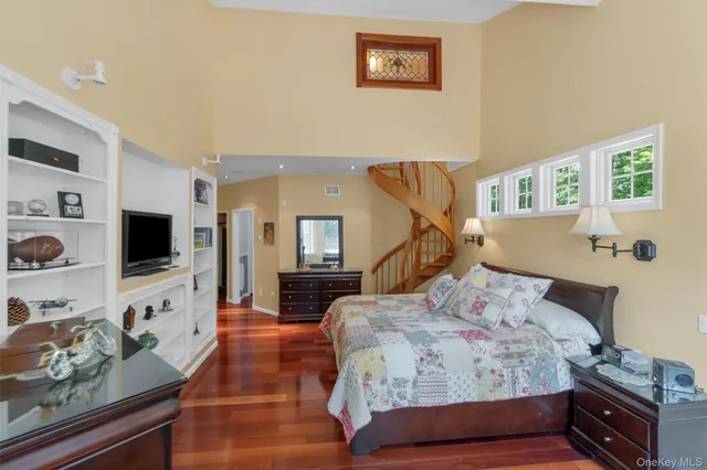 $1,650,000 | 1081 East Mountain Road South, Cold Spring, NY 10516