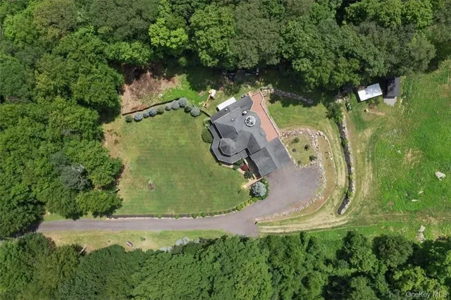 $1,650,000 | 1081 East Mountain Road South, Cold Spring, NY 10516