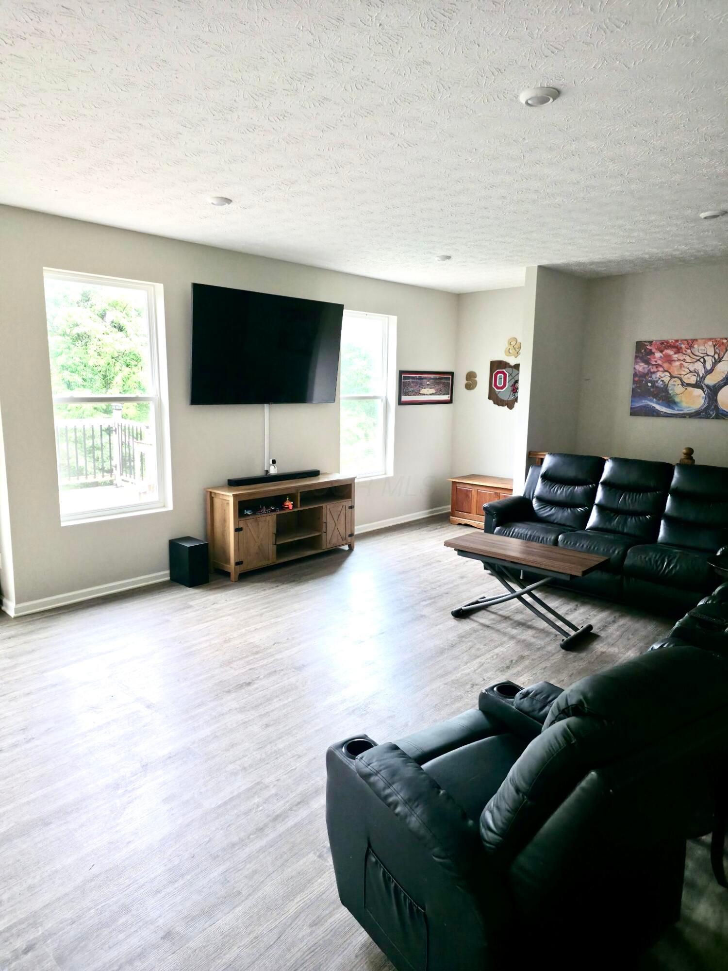 707 Hurless Road Frankfort, OH 45628 - Photo 16 of 34 2026-05-26 18.15.22