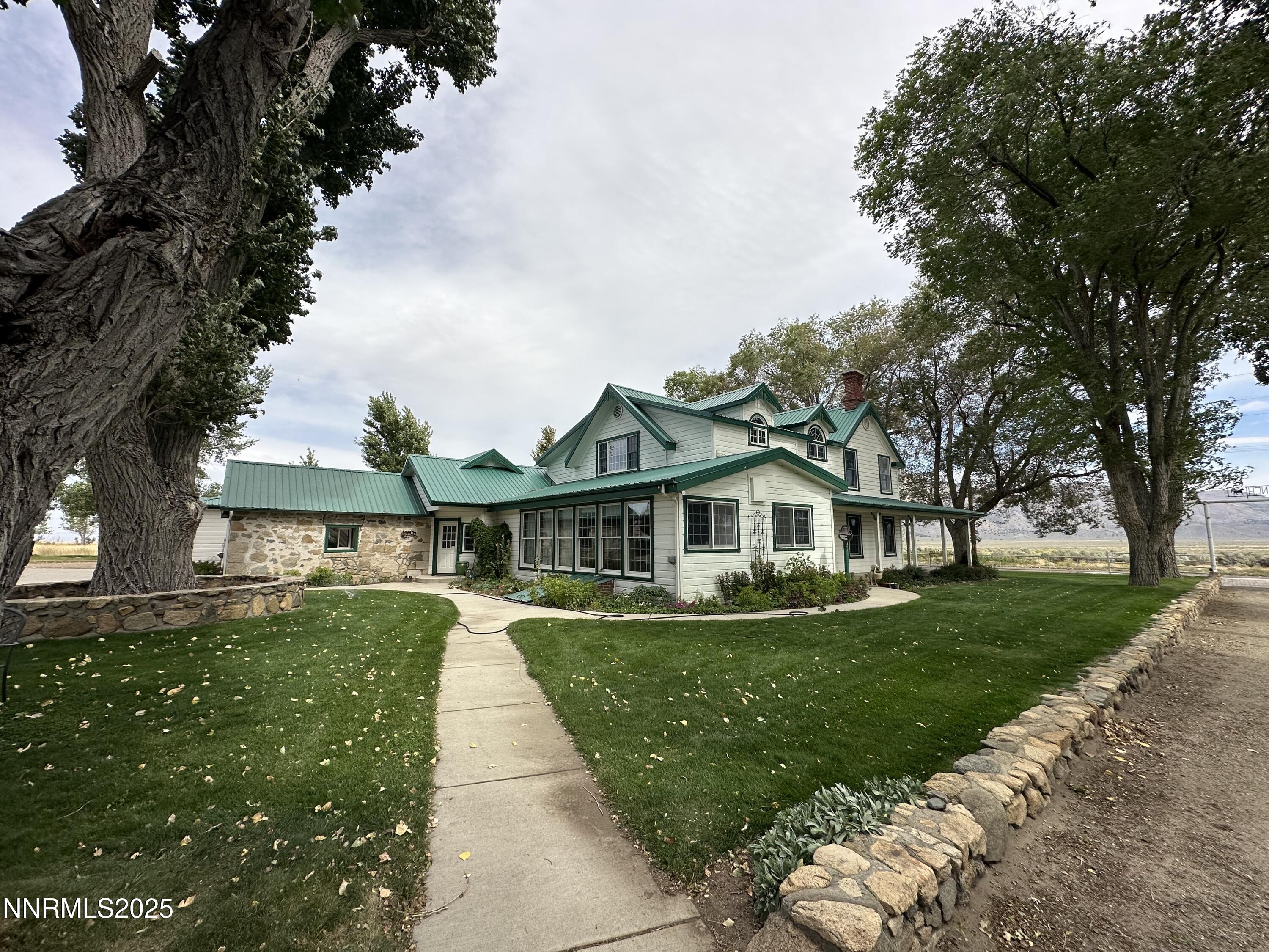 432-250 Constantia Road Doyle, CA 96109 - Photo 54 of 54 a front view of a house with a yard